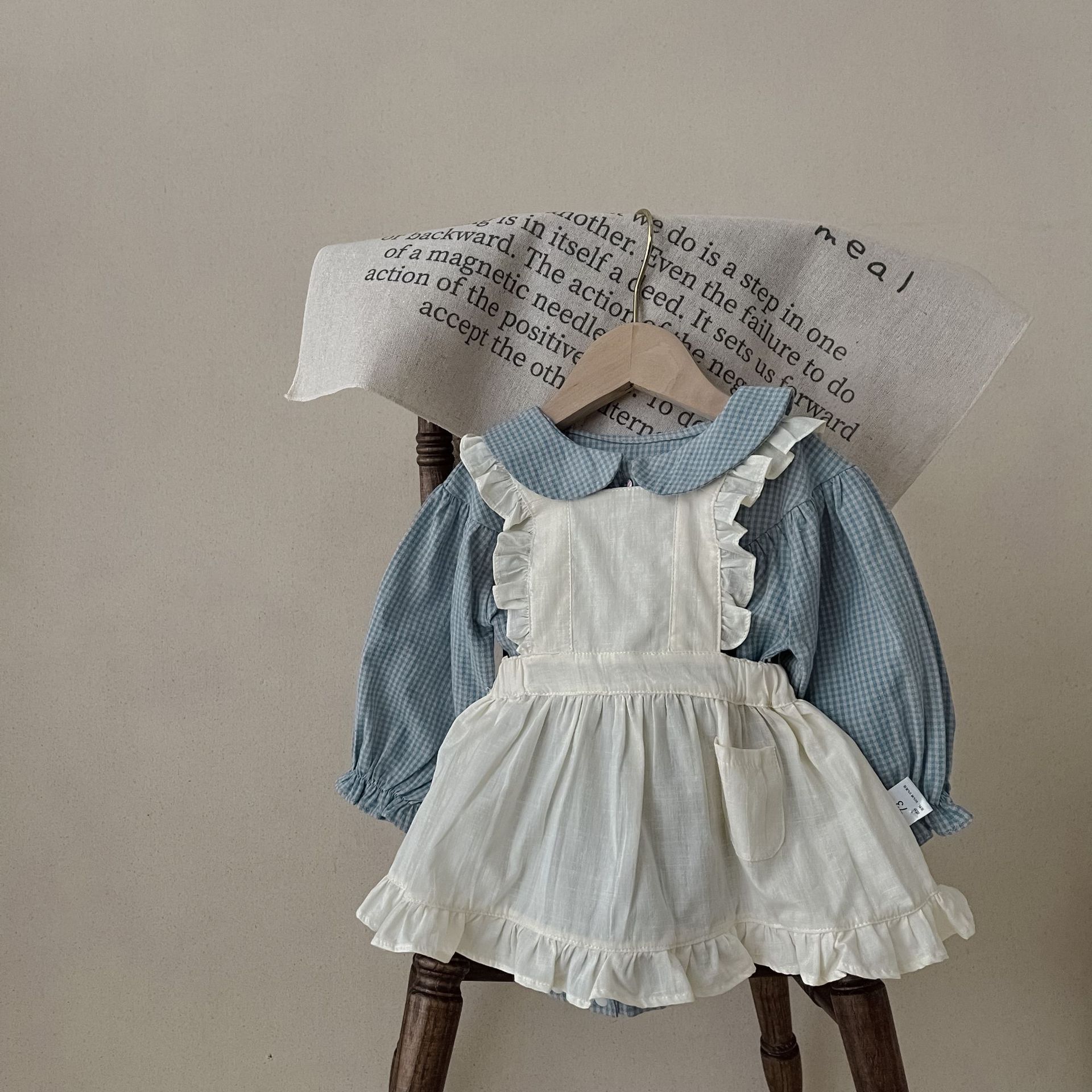 Pelele con Sobrefalda a Cuadros para Bebé Niña | Beige | Tallas 66-100 cm | Ropa Elegante para Fotos y Eventos | TiendasFR - Imagen 9