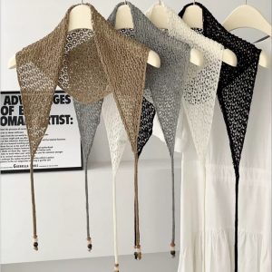 Chal Triangular de Punto Calado para Mujer | Bufanda Ligera Verano | Accesorio Elegante
