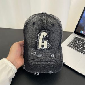 Gorra de Béisbol Vintage con Letras Deshilachadas | Visera Perforada Unisex