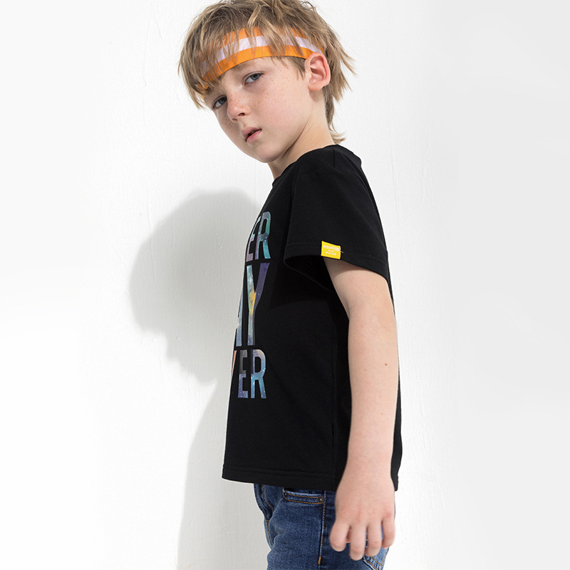 Camiseta con Letras para Niño | Negra | Tallas 90-120 cm | Ropa Moderna para Diario y Colegio | TiendasFR - Imagen 3