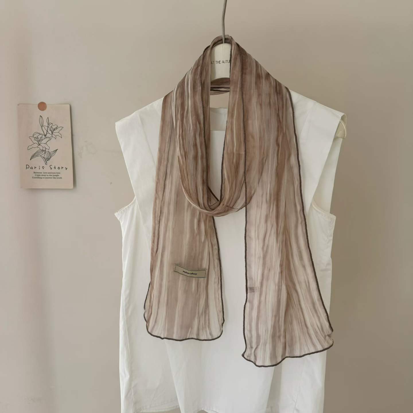 Bufanda de Seda con Efecto Degradado Vintage | Pañuelo Largo para Mujer | Accesorio Elegante - Imagen 6