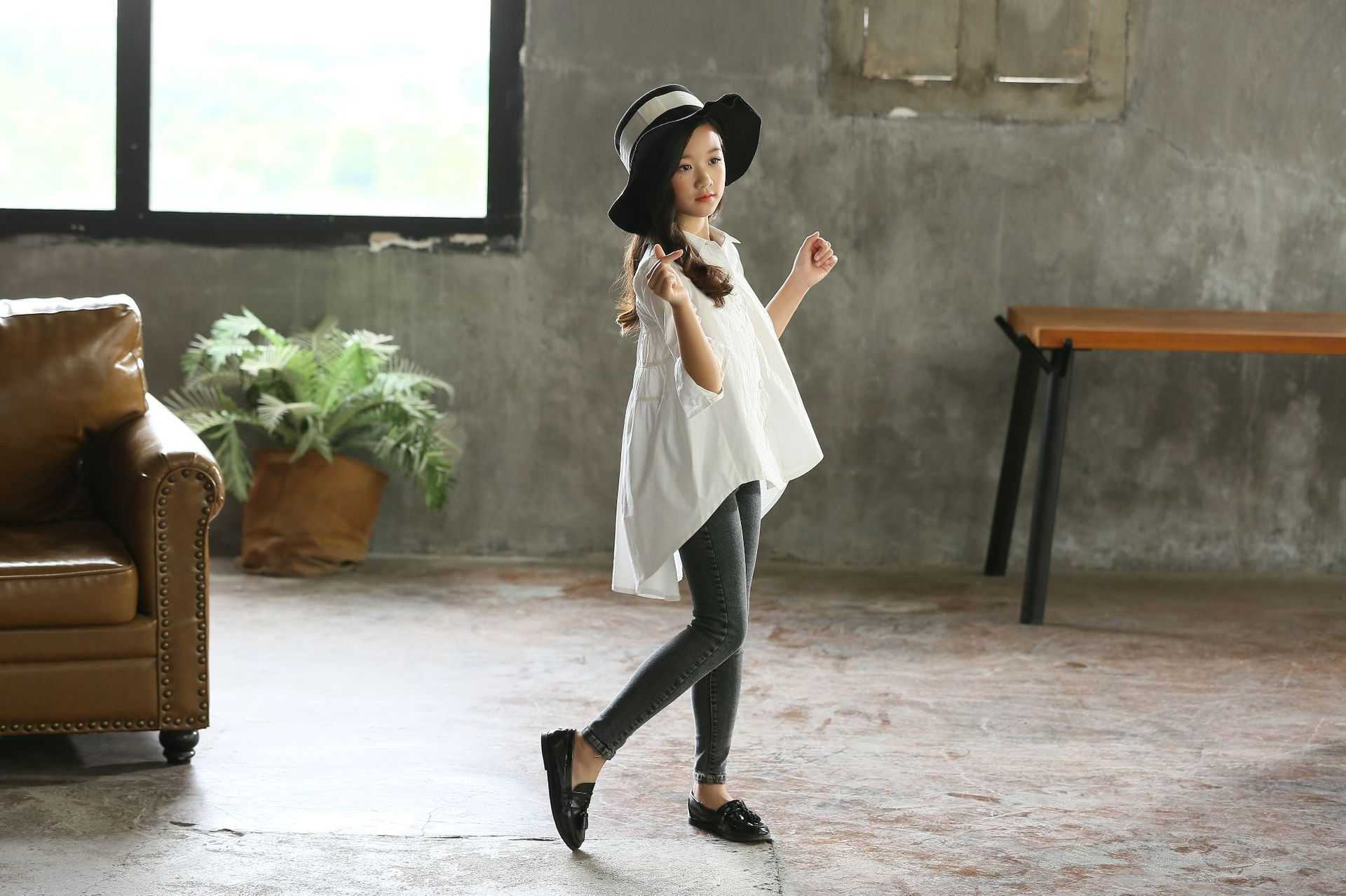 Sudadera Holgada Coreana para Niña | Blanco | Tallas 110-165 cm | Estampado Cola de Golondrina | Ropa Moderna | TiendasFR - Imagen 4