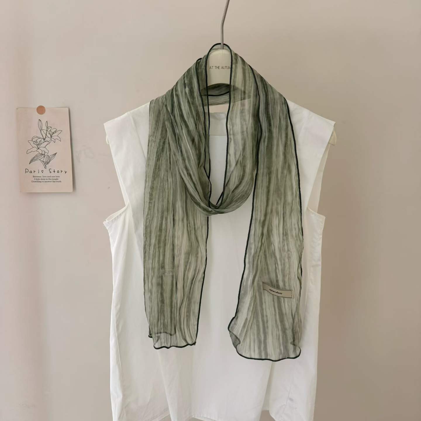 Bufanda de Seda con Efecto Degradado Vintage | Pañuelo Largo para Mujer | Accesorio Elegante - Imagen 2