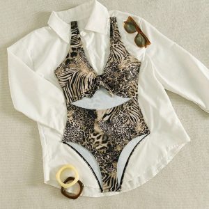 Traje de Baño de Una Pieza con Estampado de Leopardo | Cut Out Abdomen | Moda Verano 2026